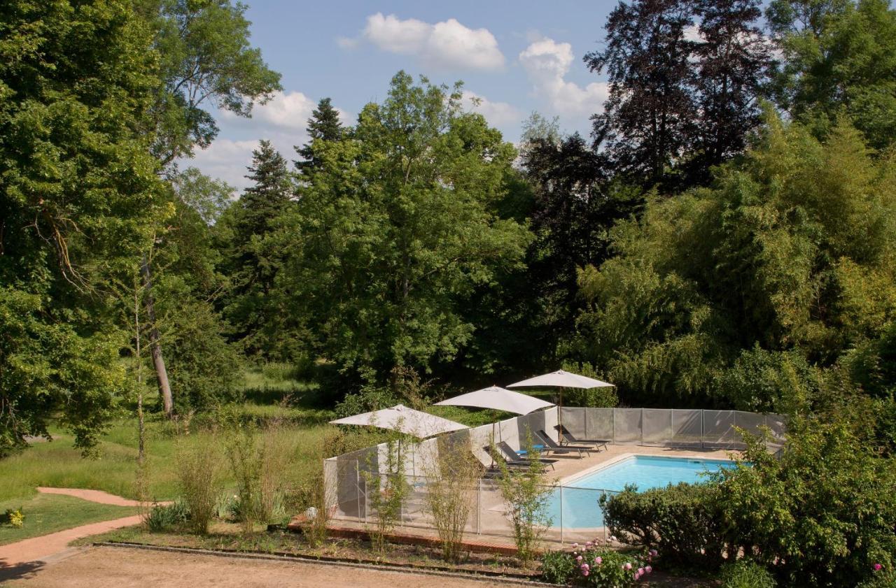 Le Monde De Charlie Hotel Bellerive-sur-Allier Exterior photo