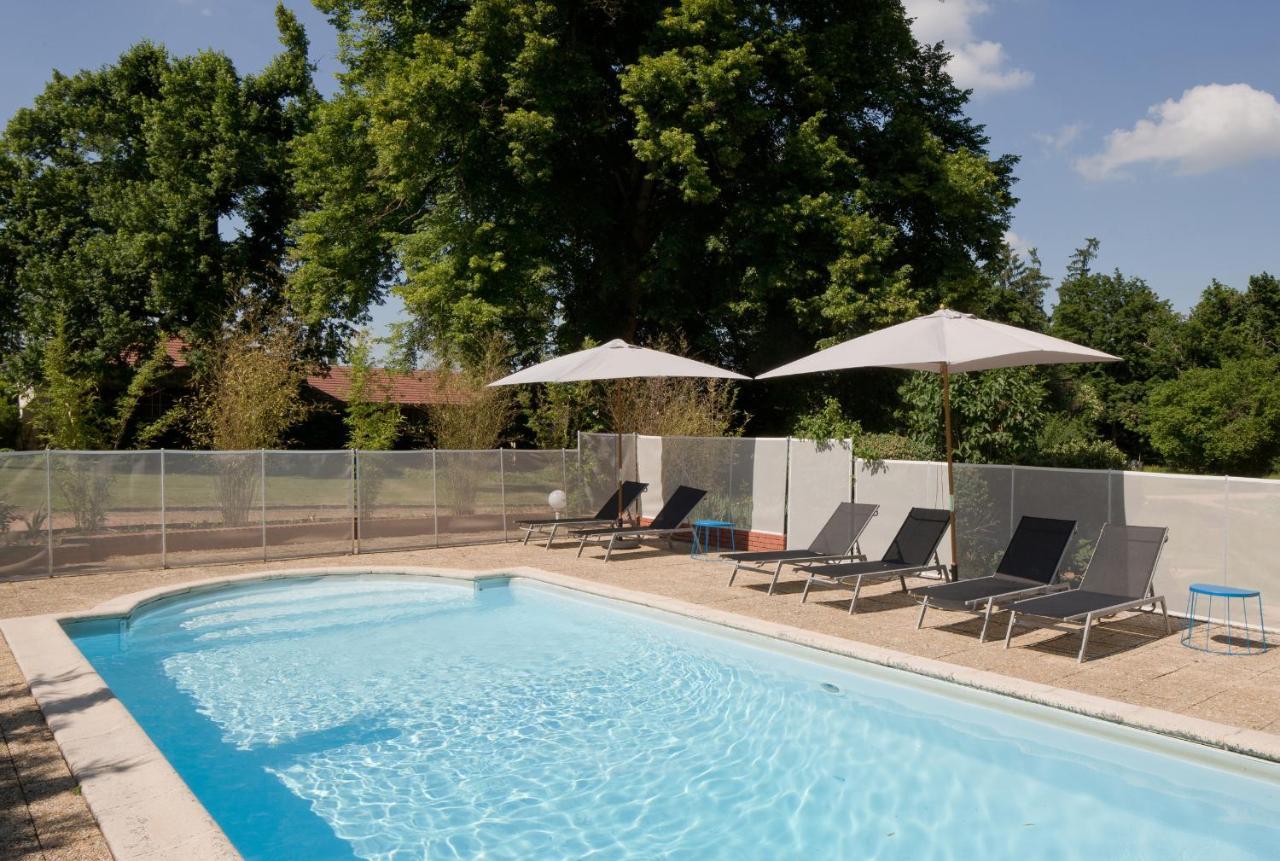 Le Monde De Charlie Hotel Bellerive-sur-Allier Exterior photo